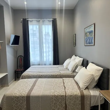 Hotell Claridge's 2*