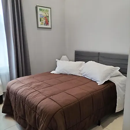 Hotel Claridge's Menton